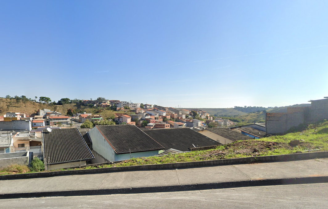 Terreno Jardim dos Bandeirantes